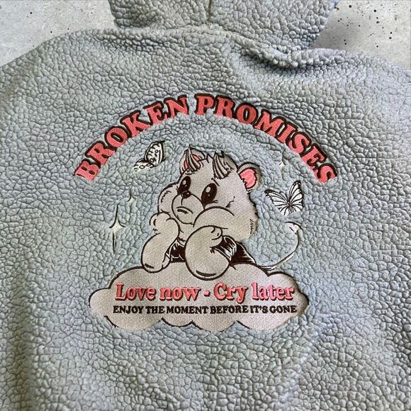 Broken Promises "Love Now Cry Later" Fleece Sherpa Crop Hoodie Size Large - Picture 2 of 11